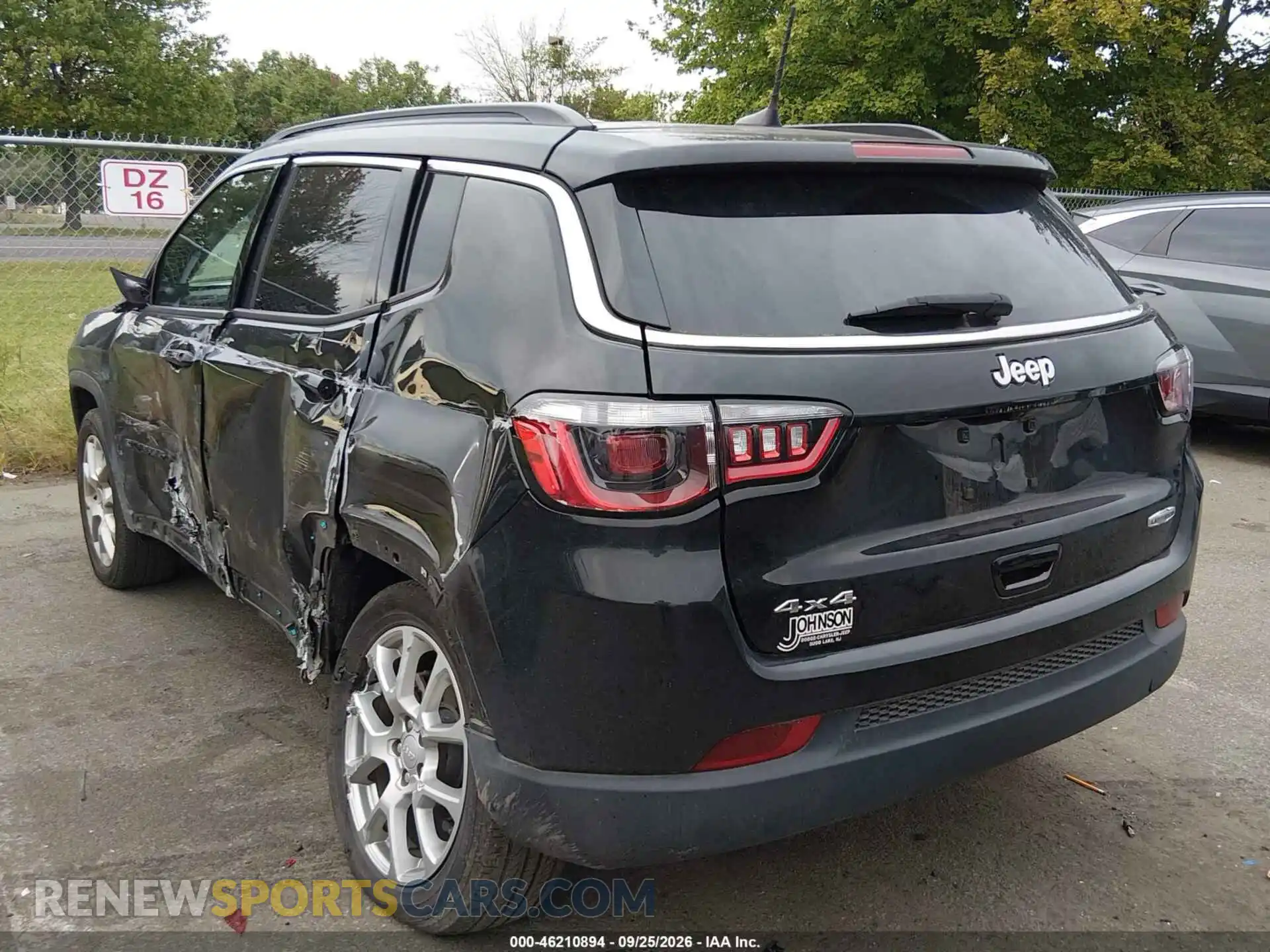 3 Photograph of a damaged car 3C4NJDFN5PT530605 JEEP COMPASS 2023