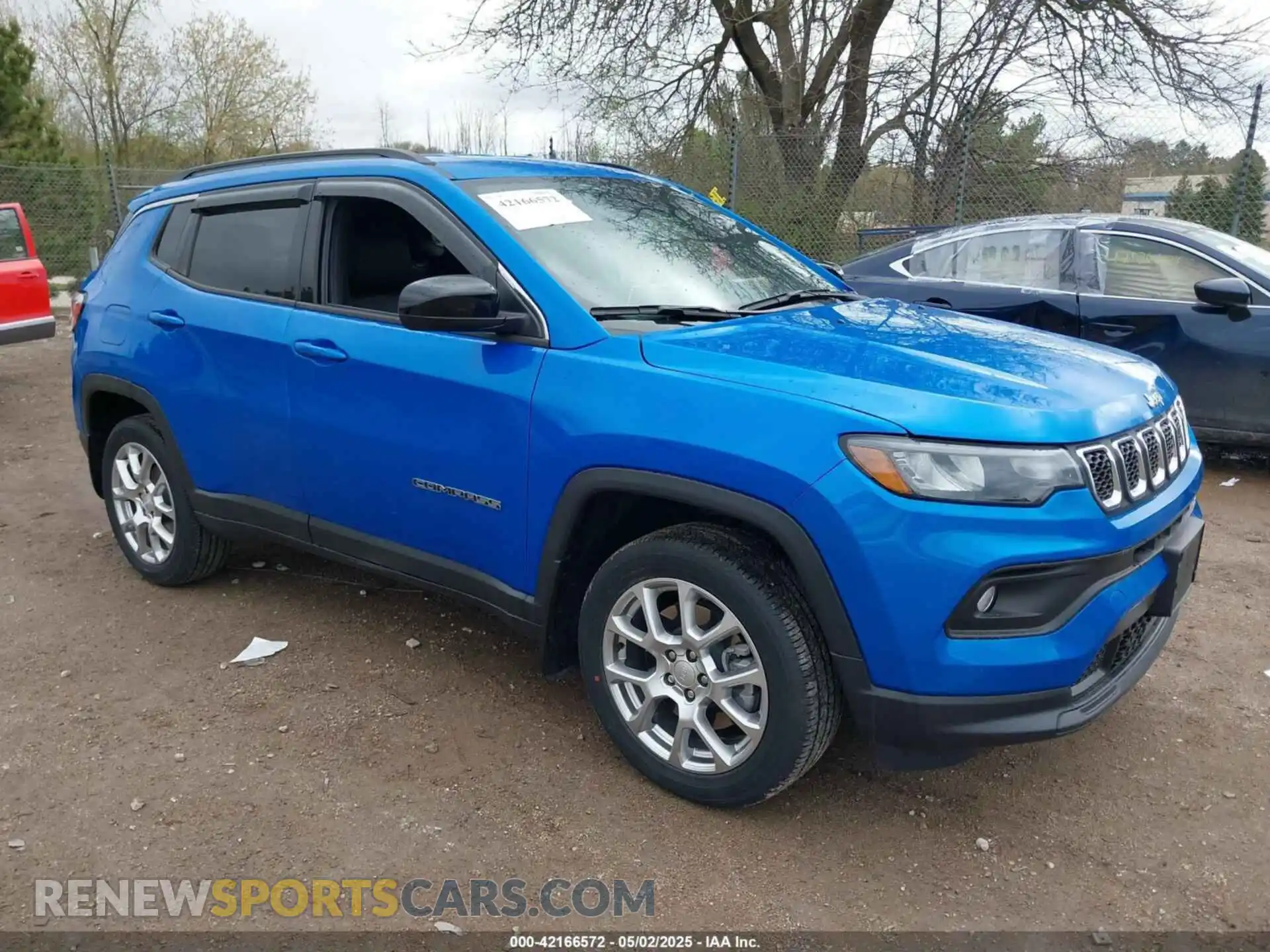 1 Photograph of a damaged car 3C4NJDFN6PT513988 JEEP COMPASS 2023