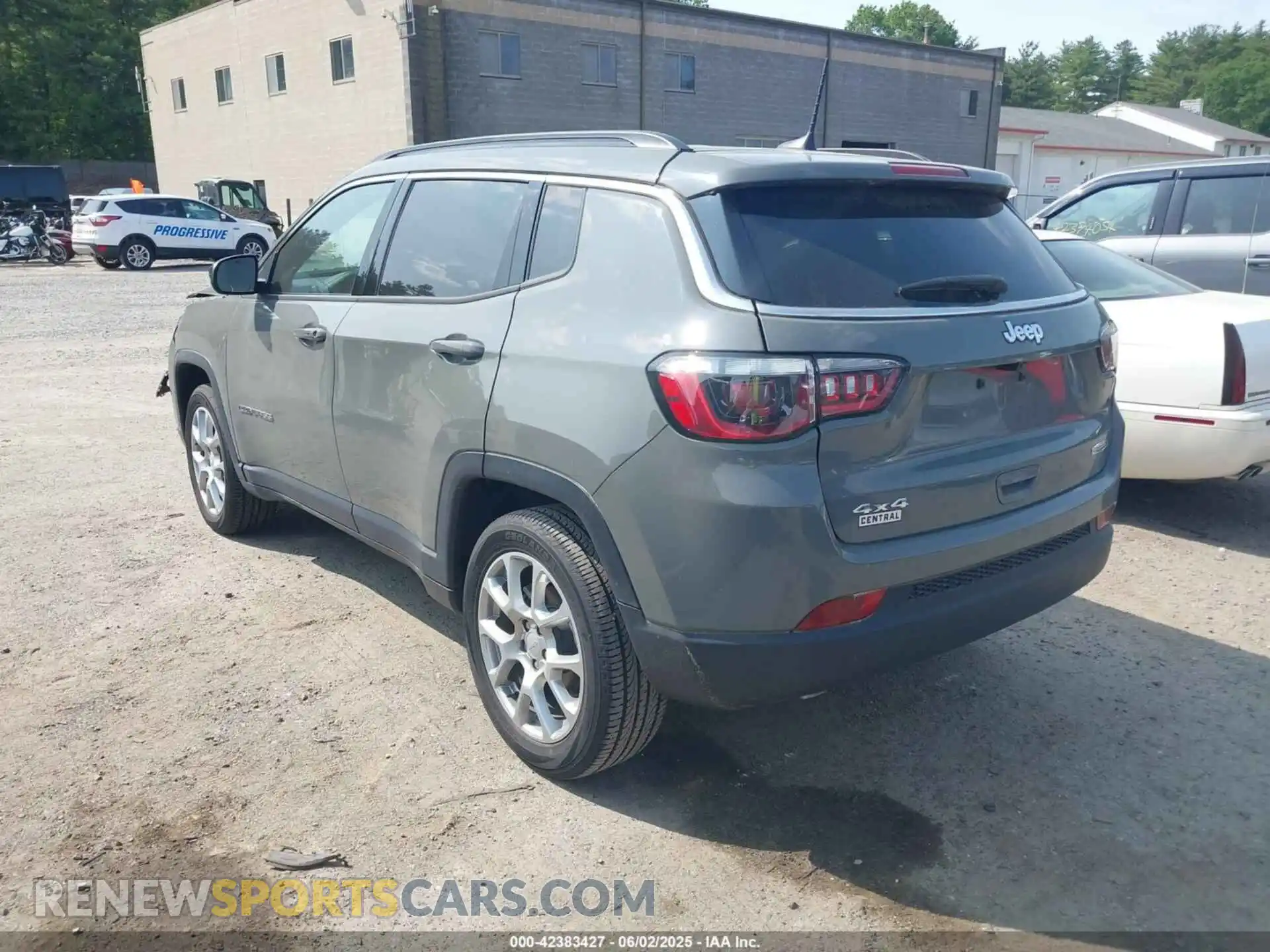 3 Photograph of a damaged car 3C4NJDFN8PT531229 JEEP COMPASS 2023