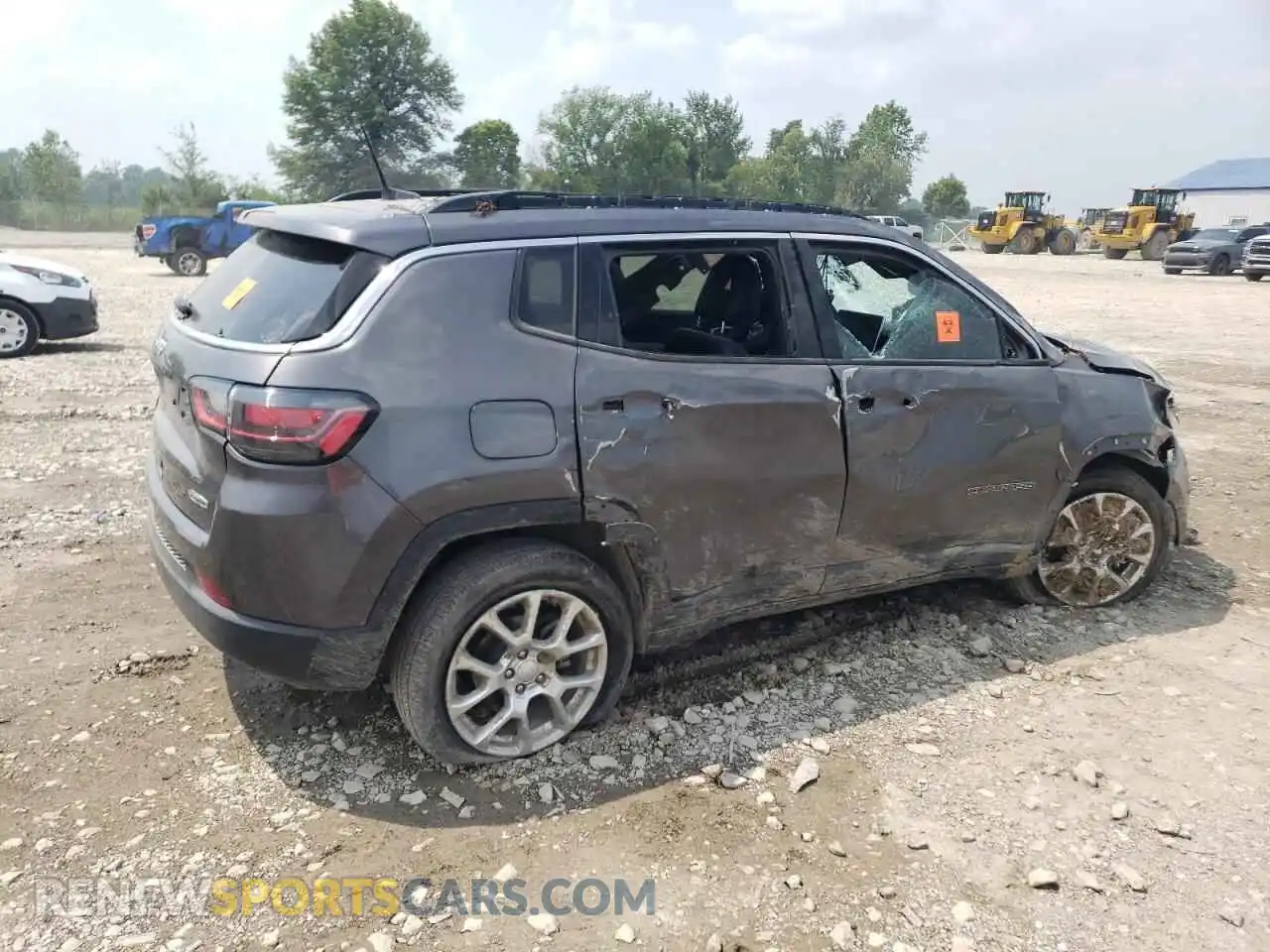 3 Photograph of a damaged car 3C4NJDFN8PT559578 JEEP COMPASS 2023