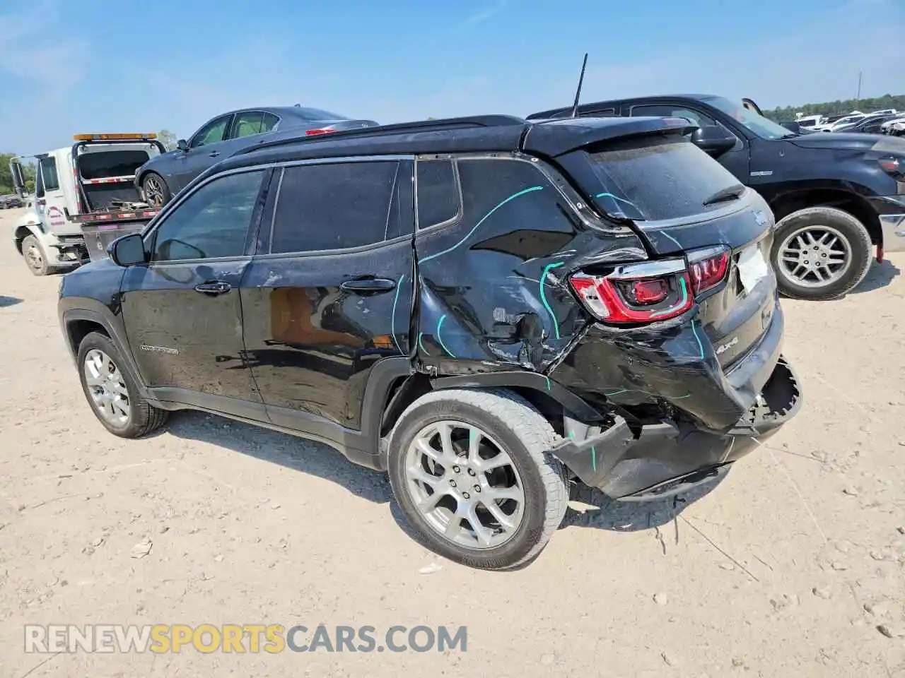 2 Photograph of a damaged car 3C4NJDFN9PT518005 JEEP COMPASS 2023
