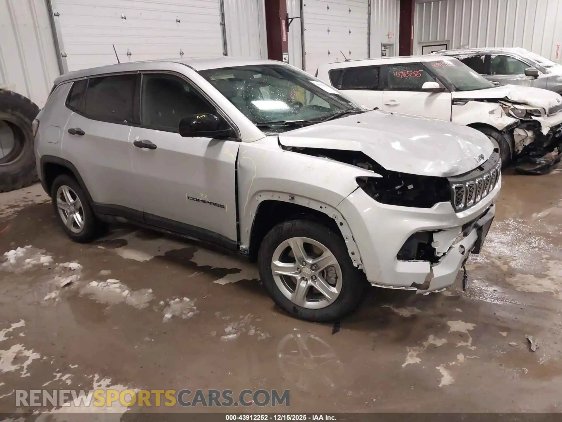 1 Photograph of a damaged car 3C4NJDAN1RT114741 JEEP COMPASS 2024