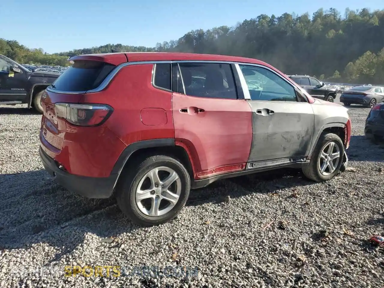 3 Photograph of a damaged car 3C4NJDAN1RT599771 JEEP COMPASS 2024