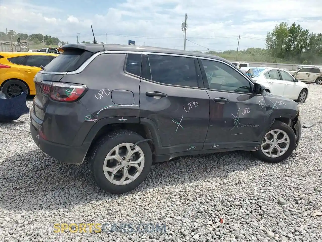 3 Photograph of a damaged car 3C4NJDAN2RT174060 JEEP COMPASS 2024
