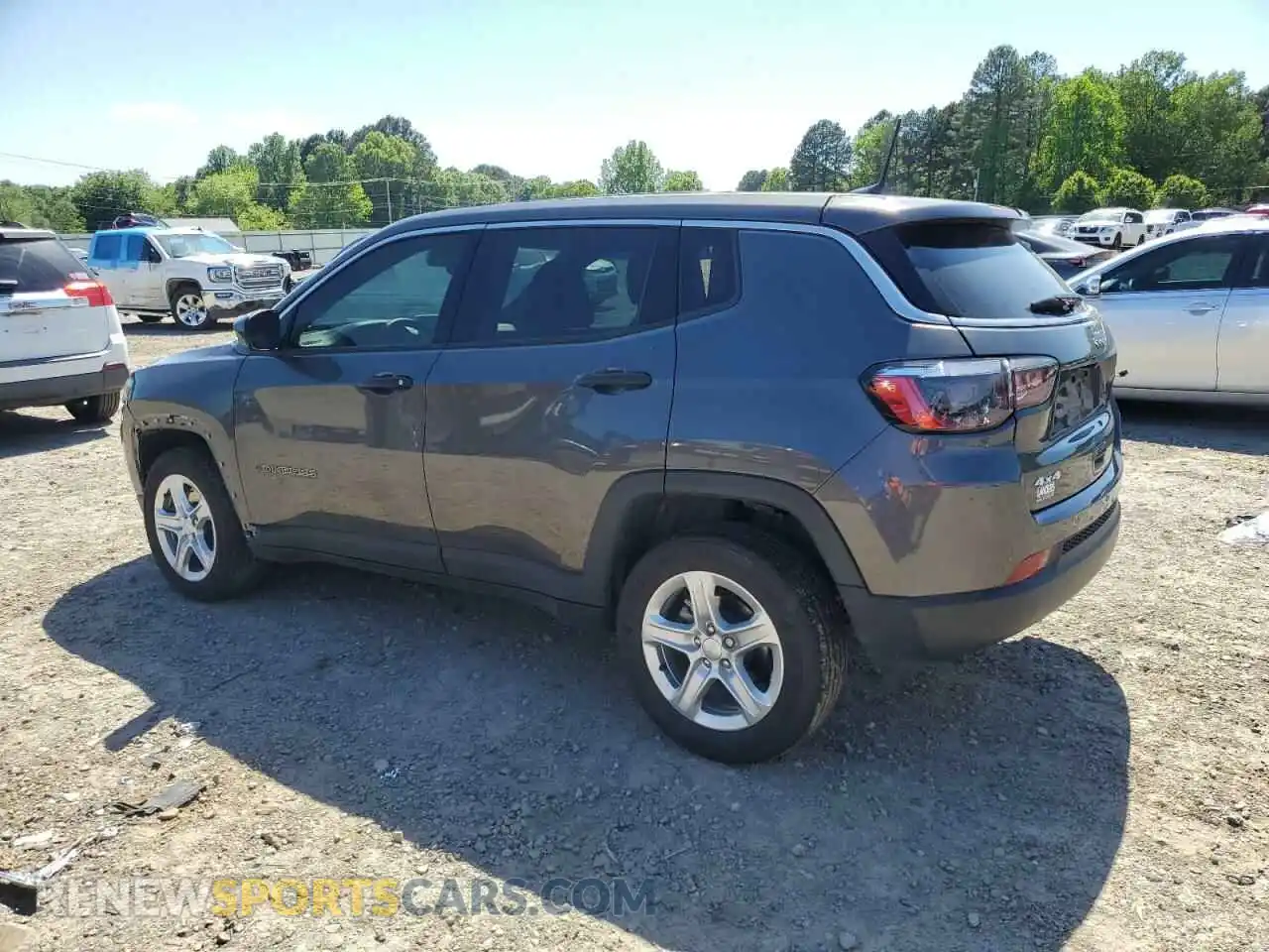 2 Photograph of a damaged car 3C4NJDAN2RT600460 JEEP COMPASS 2024