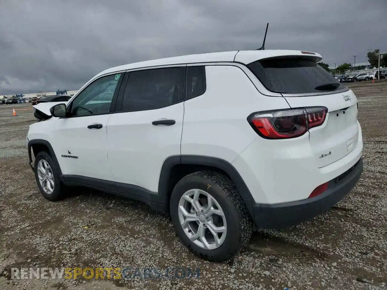 2 Photograph of a damaged car 3C4NJDAN3RT125983 JEEP COMPASS 2024