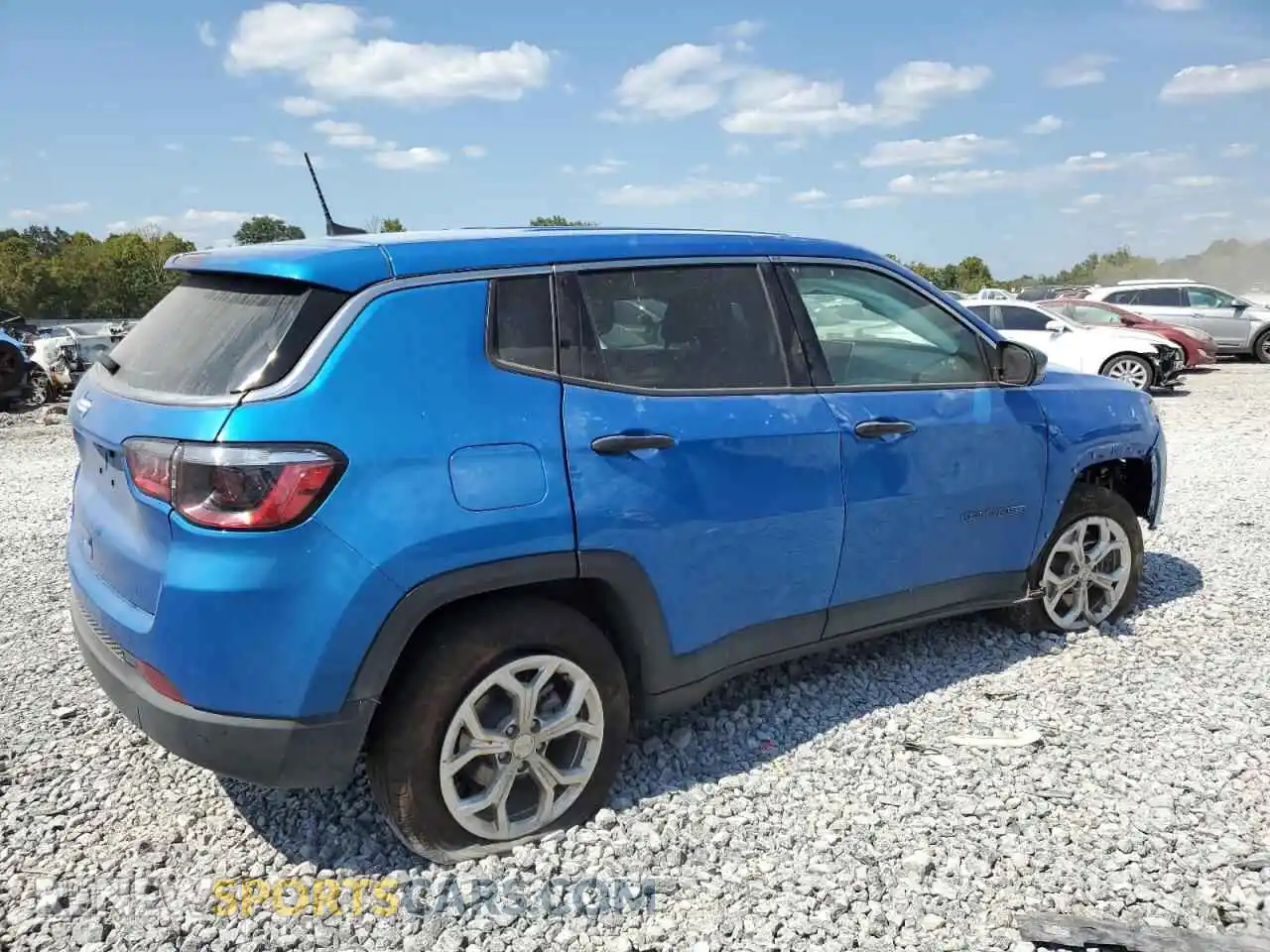 3 Photograph of a damaged car 3C4NJDAN3RT135090 JEEP COMPASS 2024