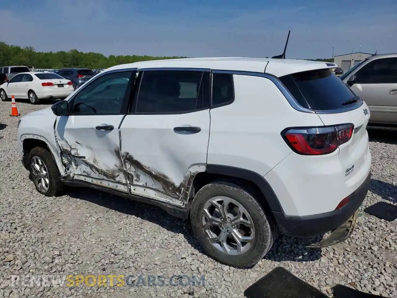2 Фотография поврежденного автомобиля 3C4NJDAN3RT169045 JEEP COMPASS 2024