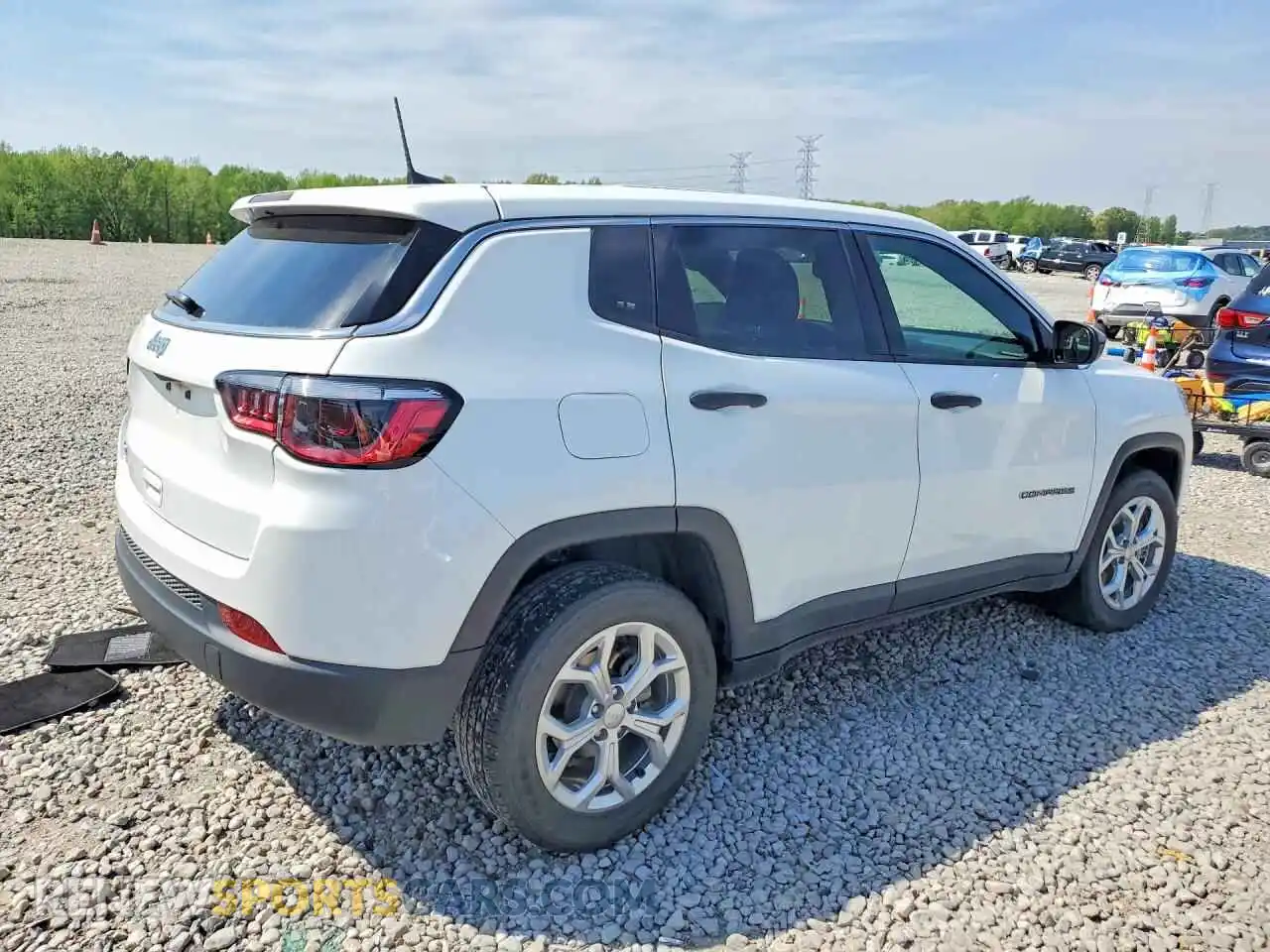 3 Фотография поврежденного автомобиля 3C4NJDAN3RT169045 JEEP COMPASS 2024