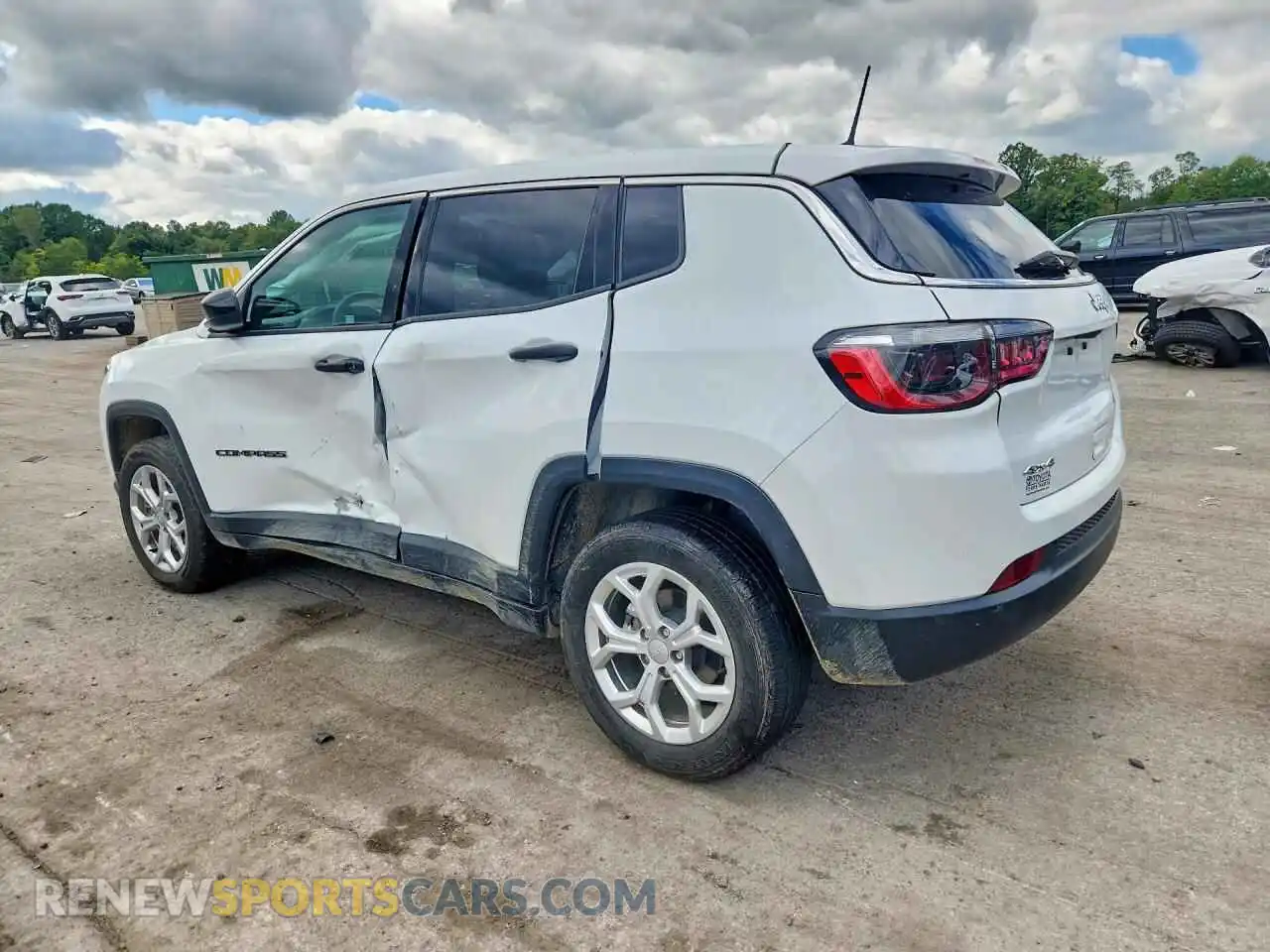 2 fotografías del automóvil dañado 3C4NJDAN7RT146030 JEEP COMPASS 2024