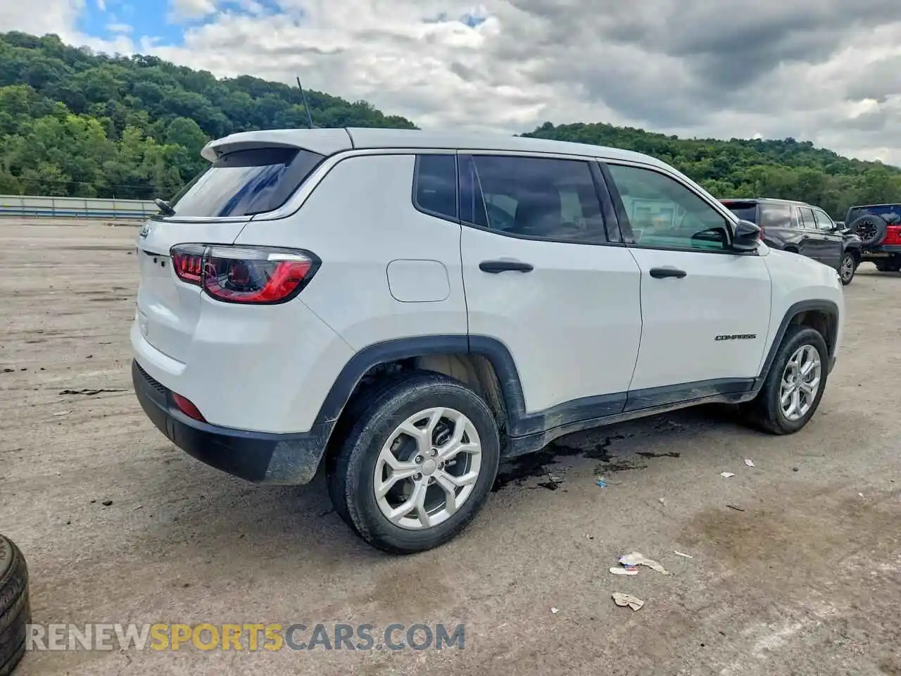 3 fotografías del automóvil dañado 3C4NJDAN7RT146030 JEEP COMPASS 2024