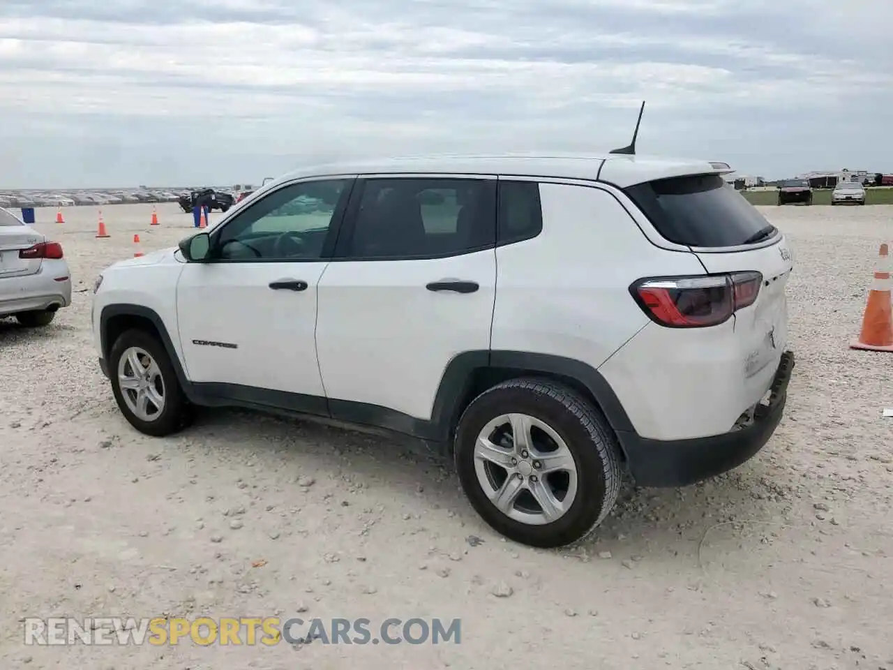 2 Photograph of a damaged car 3C4NJDAN7RT580514 JEEP COMPASS 2024