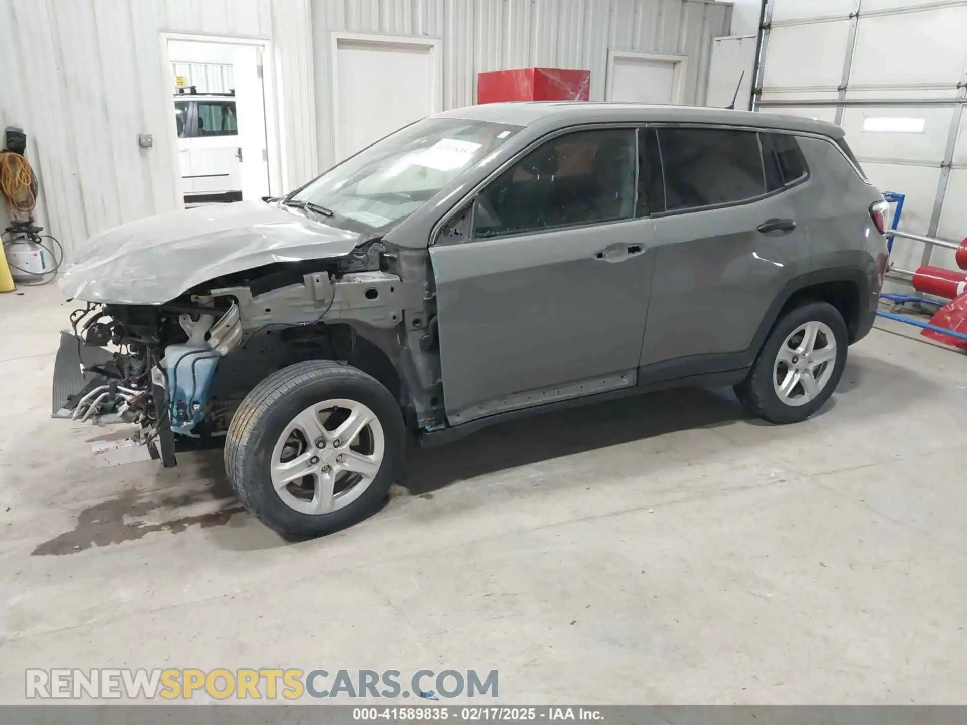 2 Photograph of a damaged car 3C4NJDAN8RT580067 JEEP COMPASS 2024
