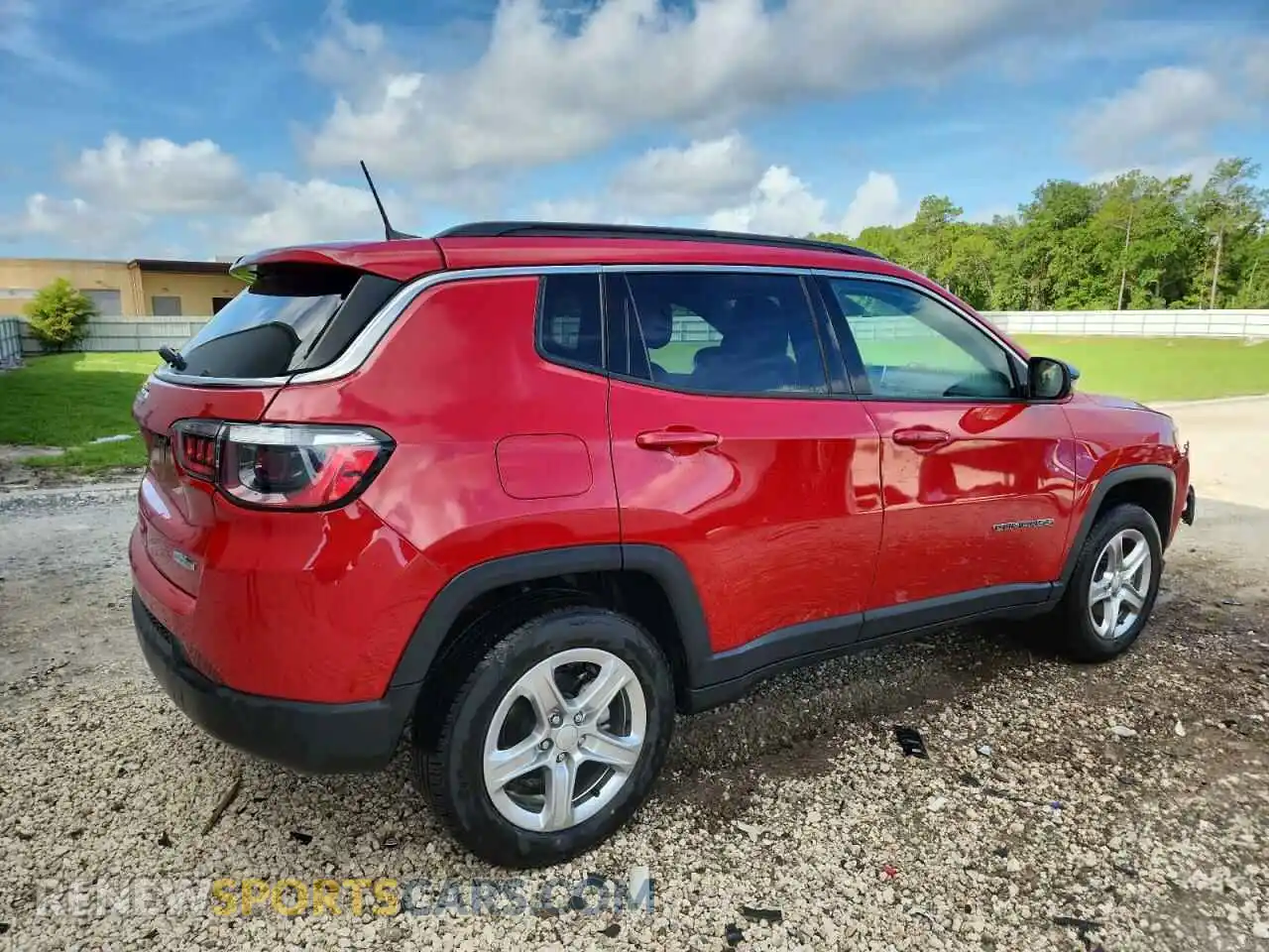 3 fotografías del automóvil dañado 3C4NJDBN0RT604876 JEEP COMPASS 2024