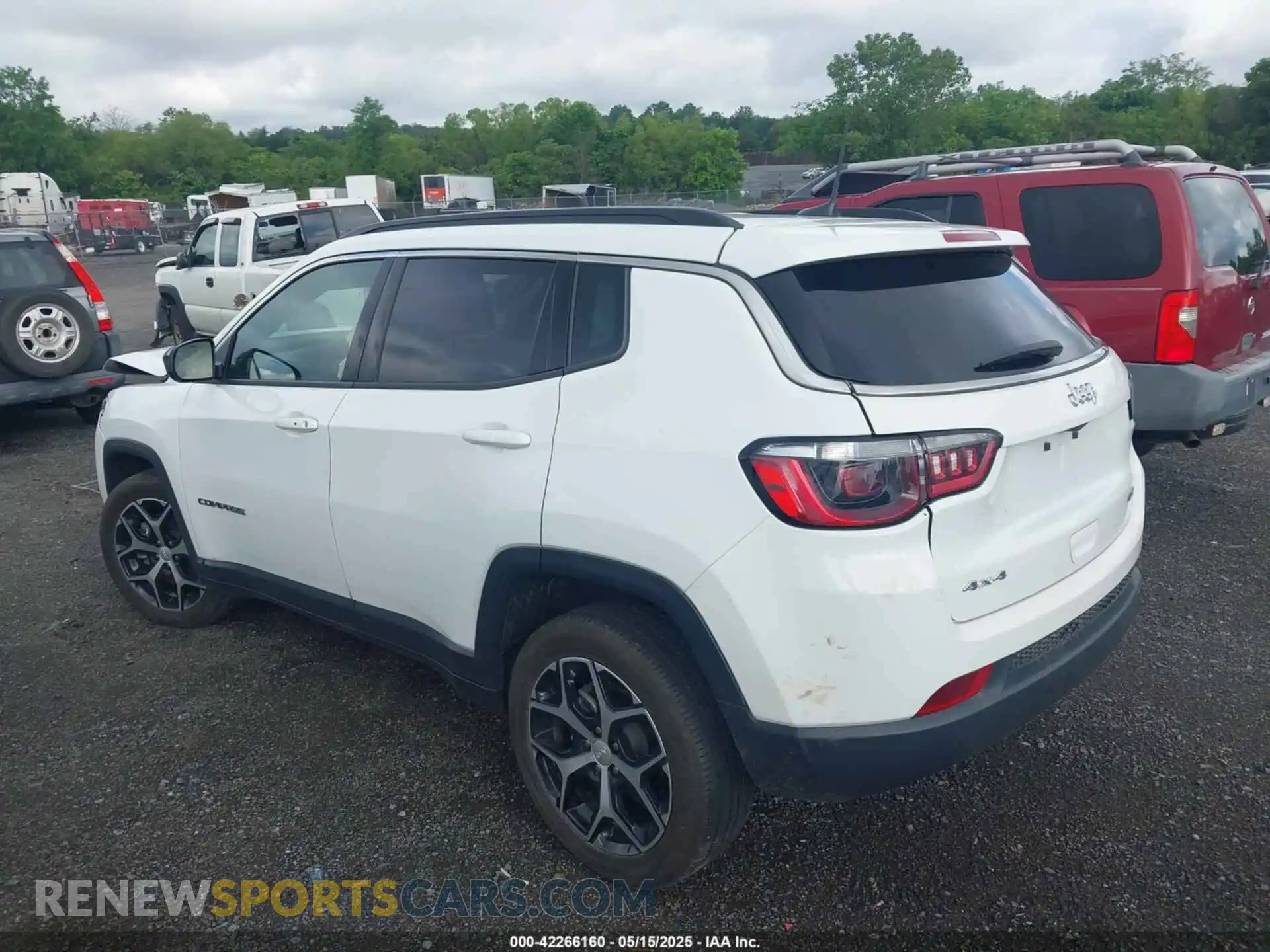 3 fotografías del automóvil dañado 3C4NJDBN0RT607048 JEEP COMPASS 2024