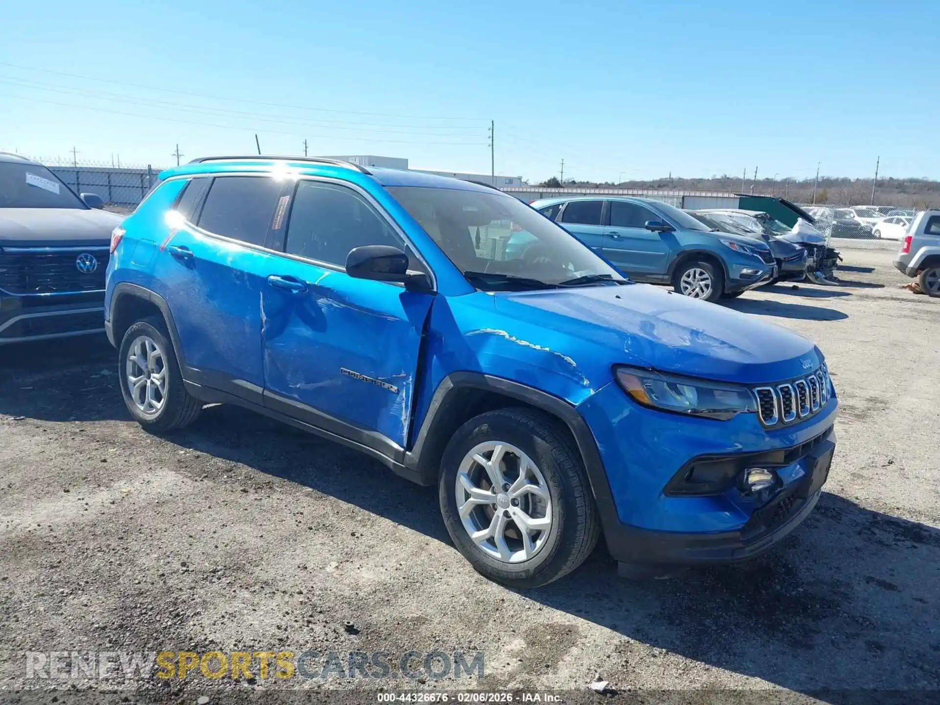 1 Photograph of a damaged car 3C4NJDBN1RT154669 JEEP COMPASS 2024