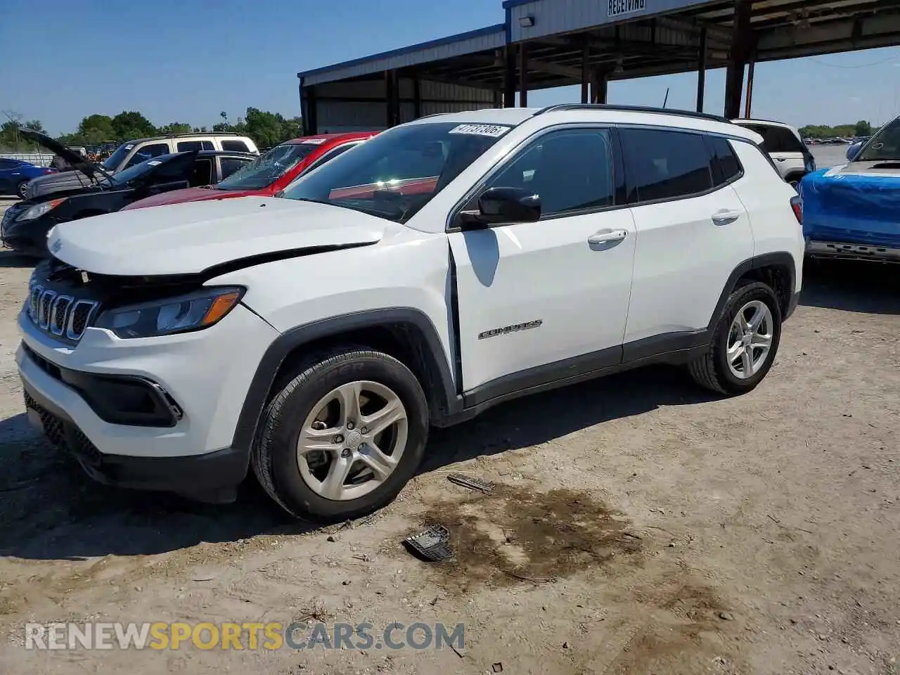 1 Photograph of a damaged car 3C4NJDBN1RT595931 JEEP COMPASS 2024