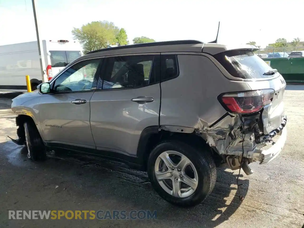 2 Photograph of a damaged car 3C4NJDBN2RT606631 JEEP COMPASS 2024