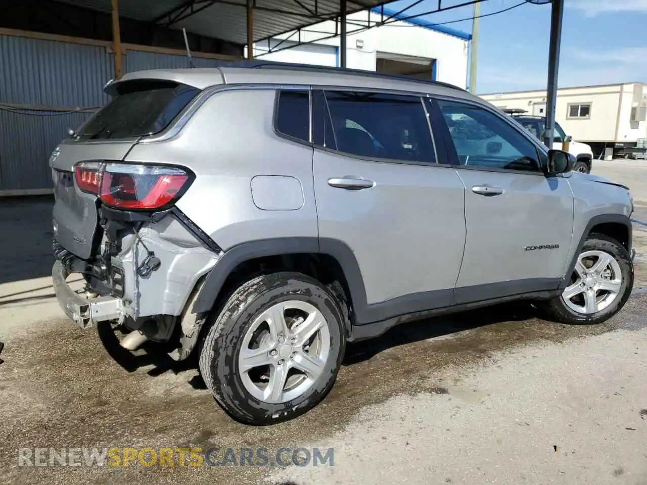 3 Photograph of a damaged car 3C4NJDBN2RT606631 JEEP COMPASS 2024