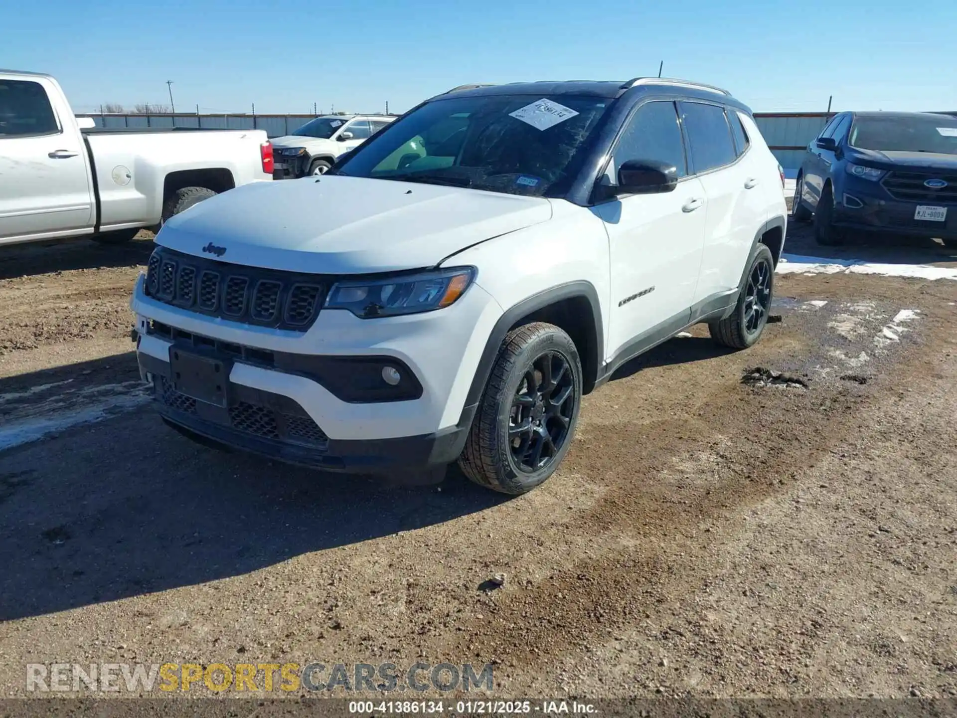 2 Photograph of a damaged car 3C4NJDBN3RT127571 JEEP COMPASS 2024