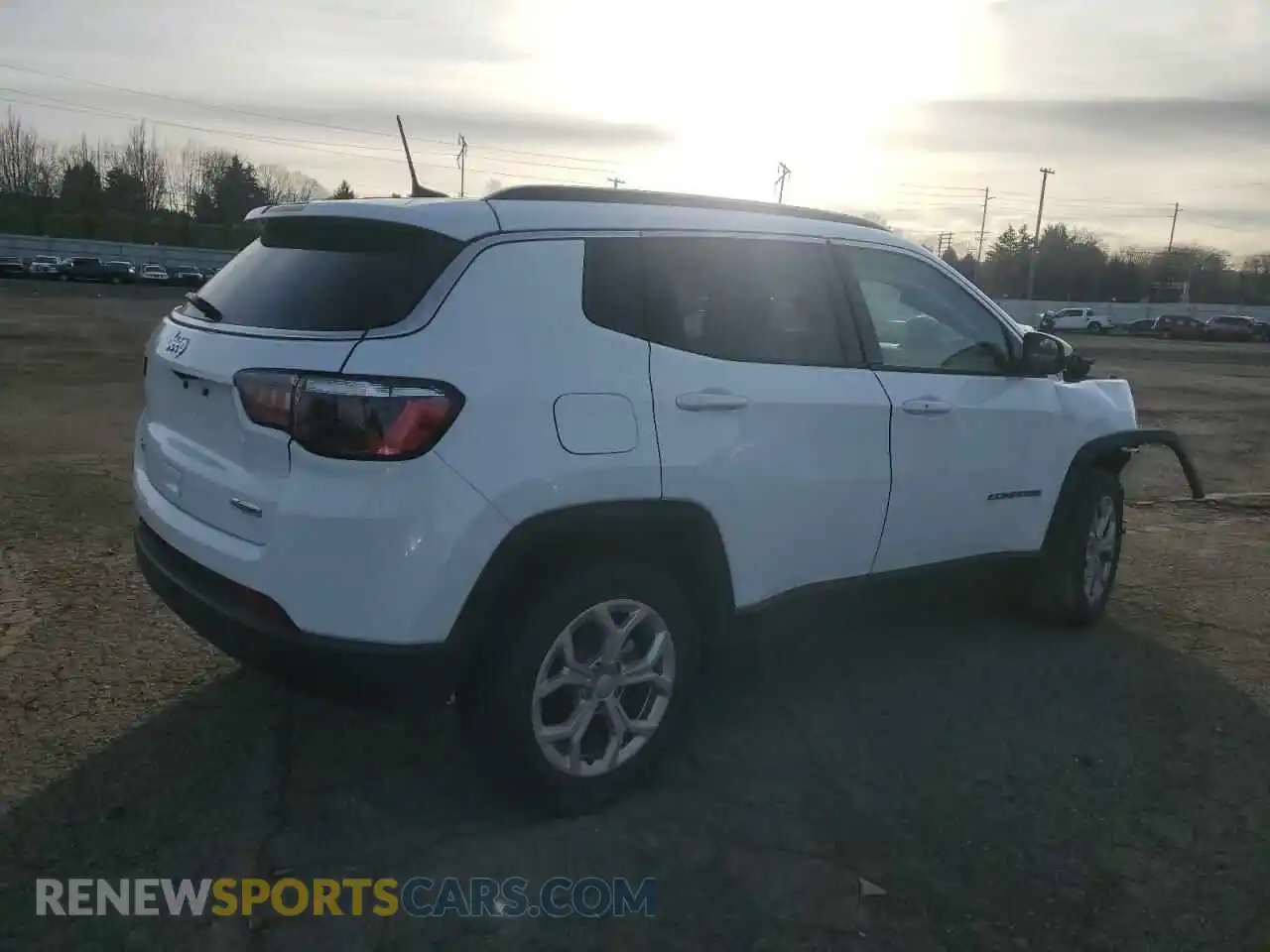 3 Photograph of a damaged car 3C4NJDBN7RT117819 JEEP COMPASS 2024