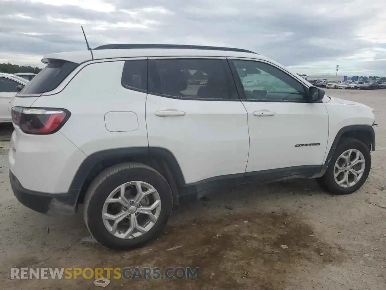 3 Photograph of a damaged car 3C4NJDBN7RT117996 JEEP COMPASS 2024
