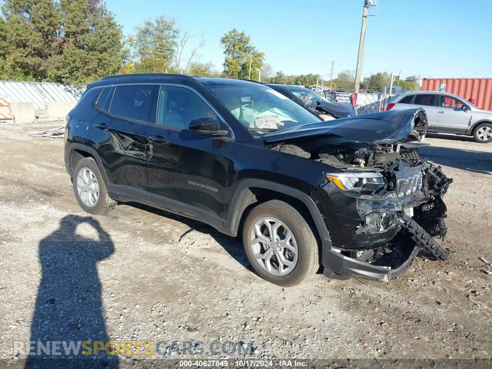 1 Photograph of a damaged car 3C4NJDBN7RT152277 JEEP COMPASS 2024
