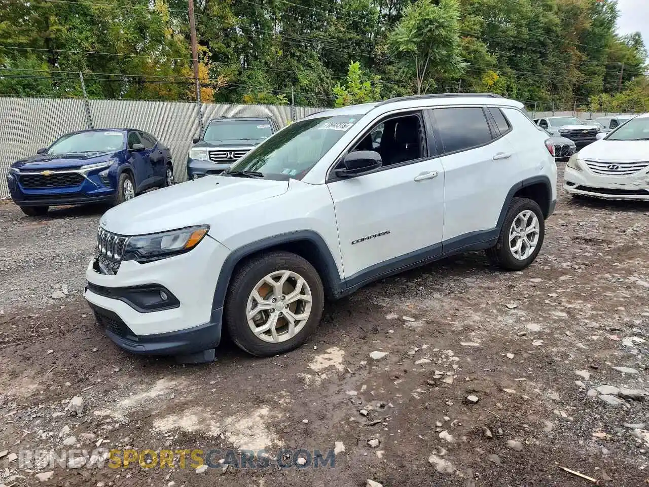 1 Photograph of a damaged car 3C4NJDBN8RT100527 JEEP COMPASS 2024