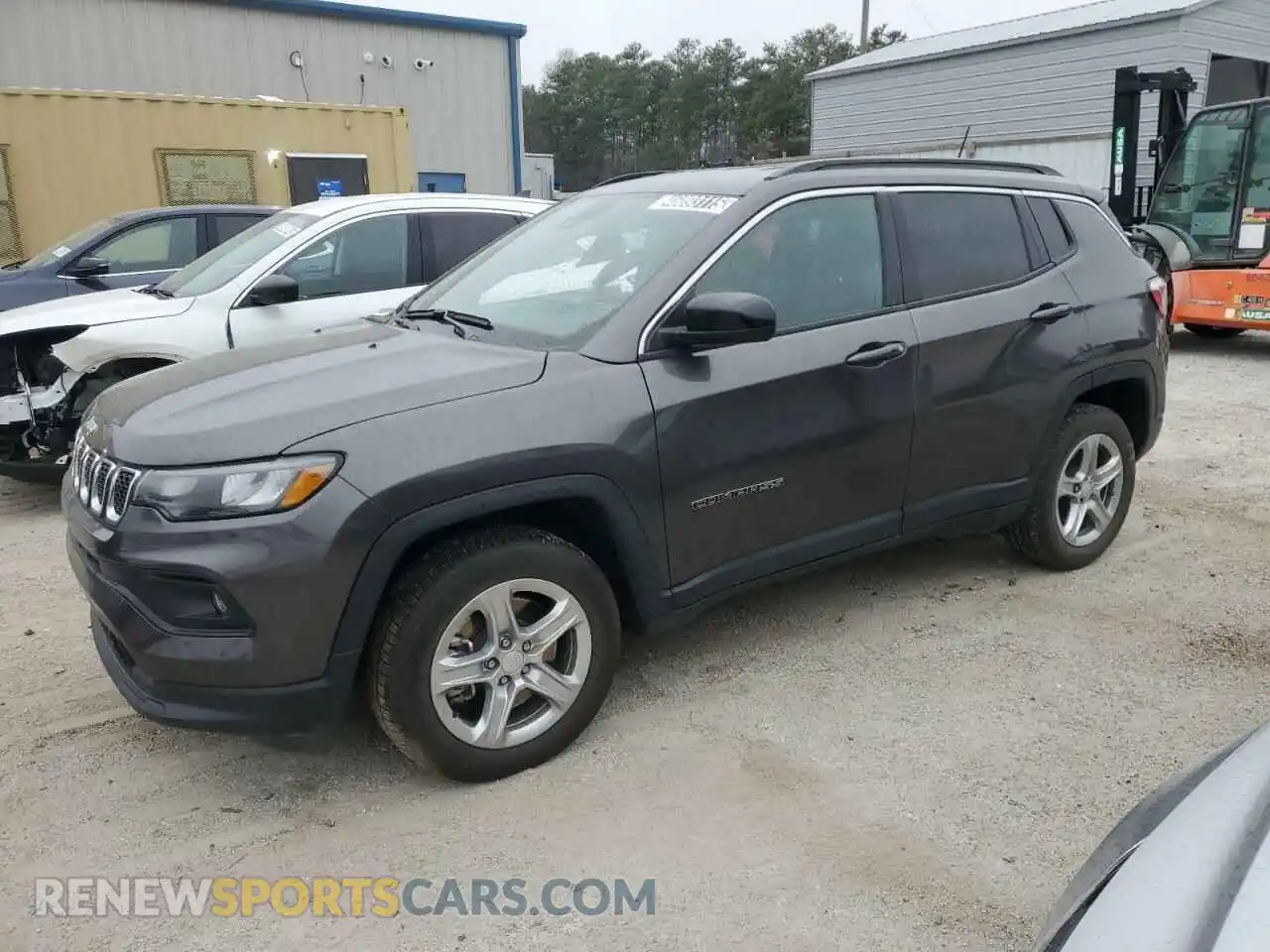 1 Photograph of a damaged car 3C4NJDBN8RT599216 JEEP COMPASS 2024