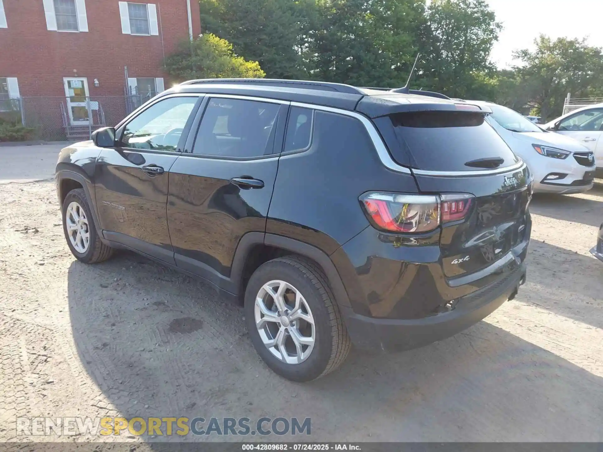 3 Photograph of a damaged car 3C4NJDBN9RT117417 JEEP COMPASS 2024