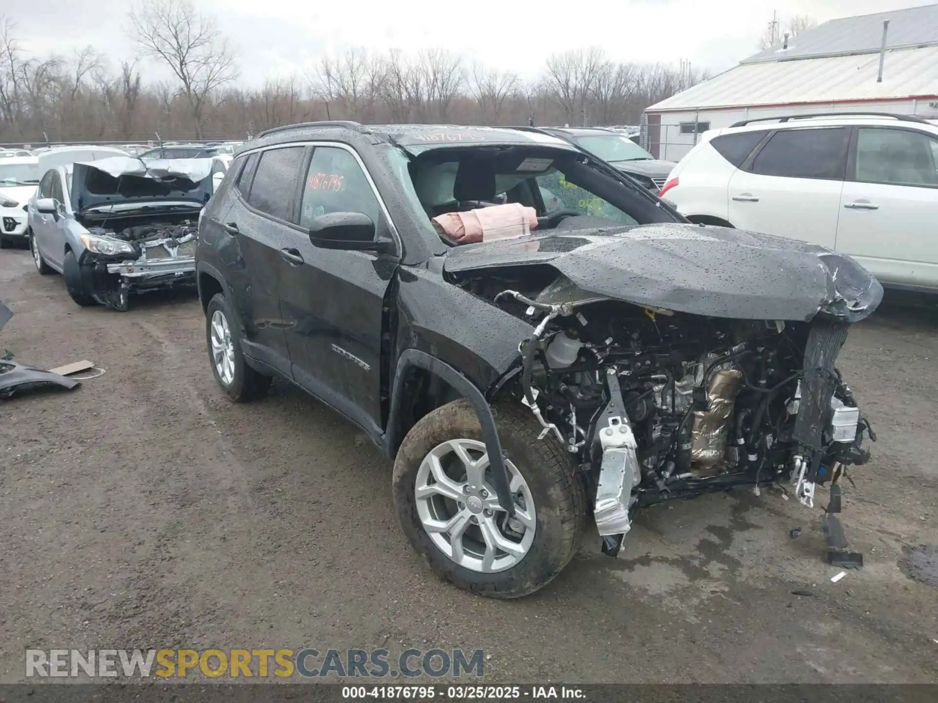 1 Photograph of a damaged car 3C4NJDBN9RT128627 JEEP COMPASS 2024