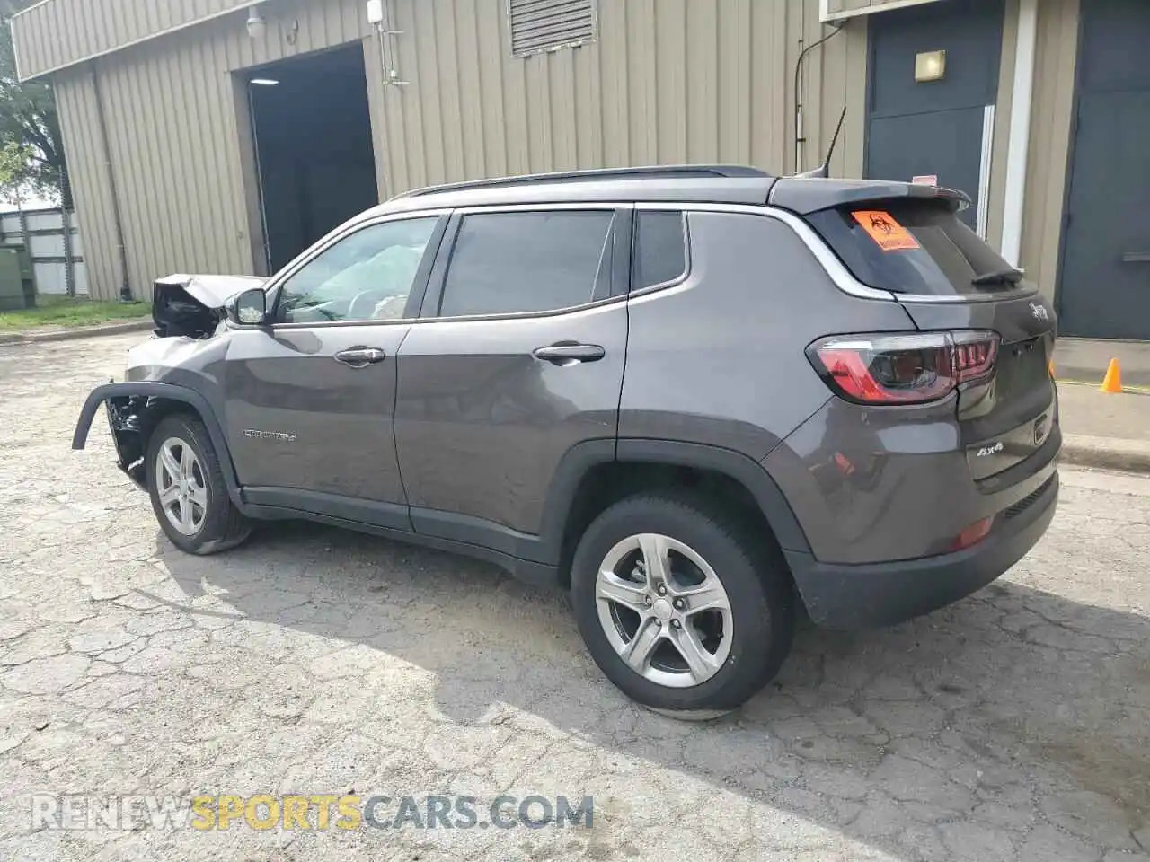 2 fotografías del automóvil dañado 3C4NJDBN9RT606903 JEEP COMPASS 2024
