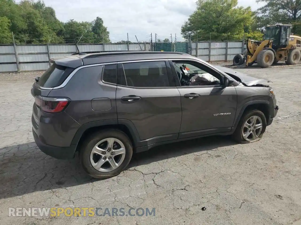 3 fotografías del automóvil dañado 3C4NJDBN9RT606903 JEEP COMPASS 2024