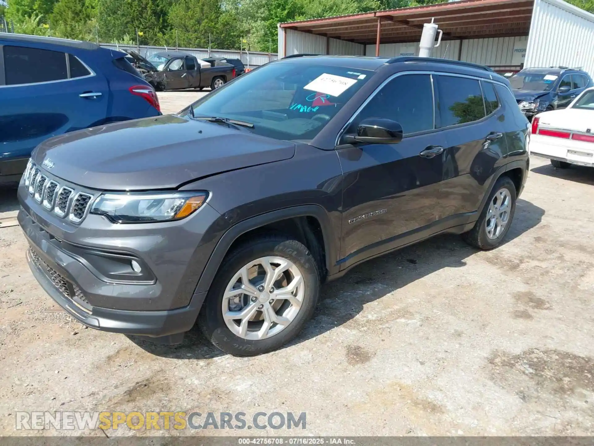 2 Фотография поврежденного автомобиля 3C4NJDBNXRT162317 JEEP COMPASS 2024