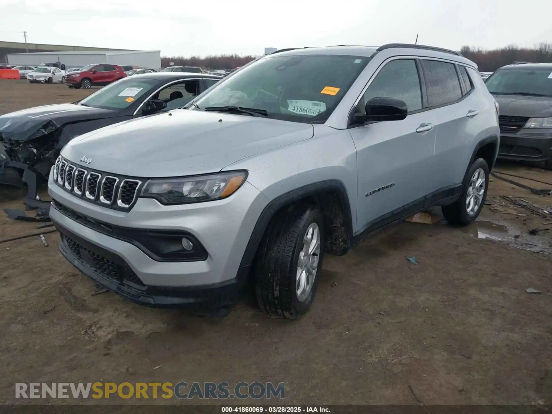 2 Photograph of a damaged car 3C4NJDBNXRT175441 JEEP COMPASS 2024