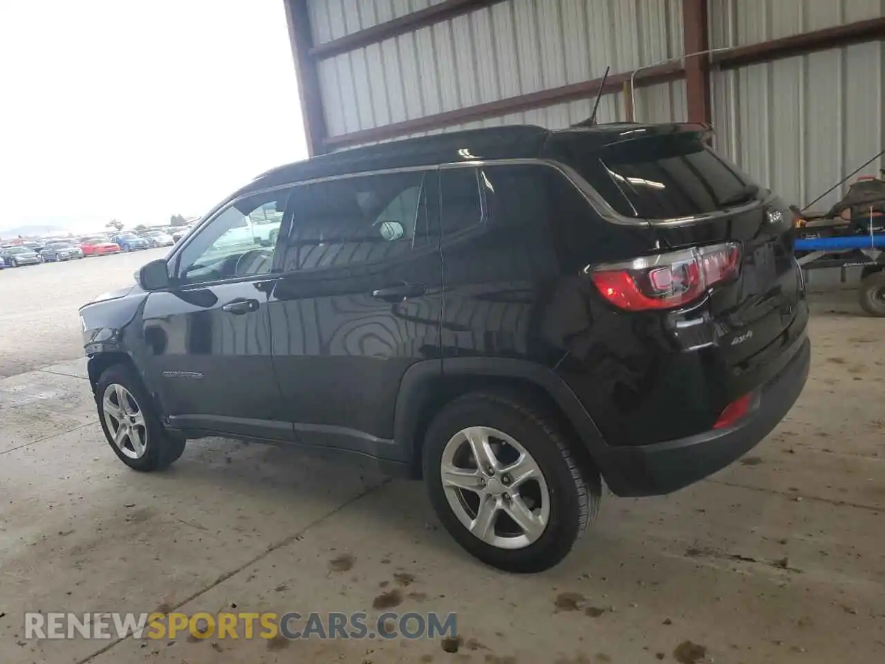 2 Photograph of a damaged car 3C4NJDBNXRT595040 JEEP COMPASS 2024