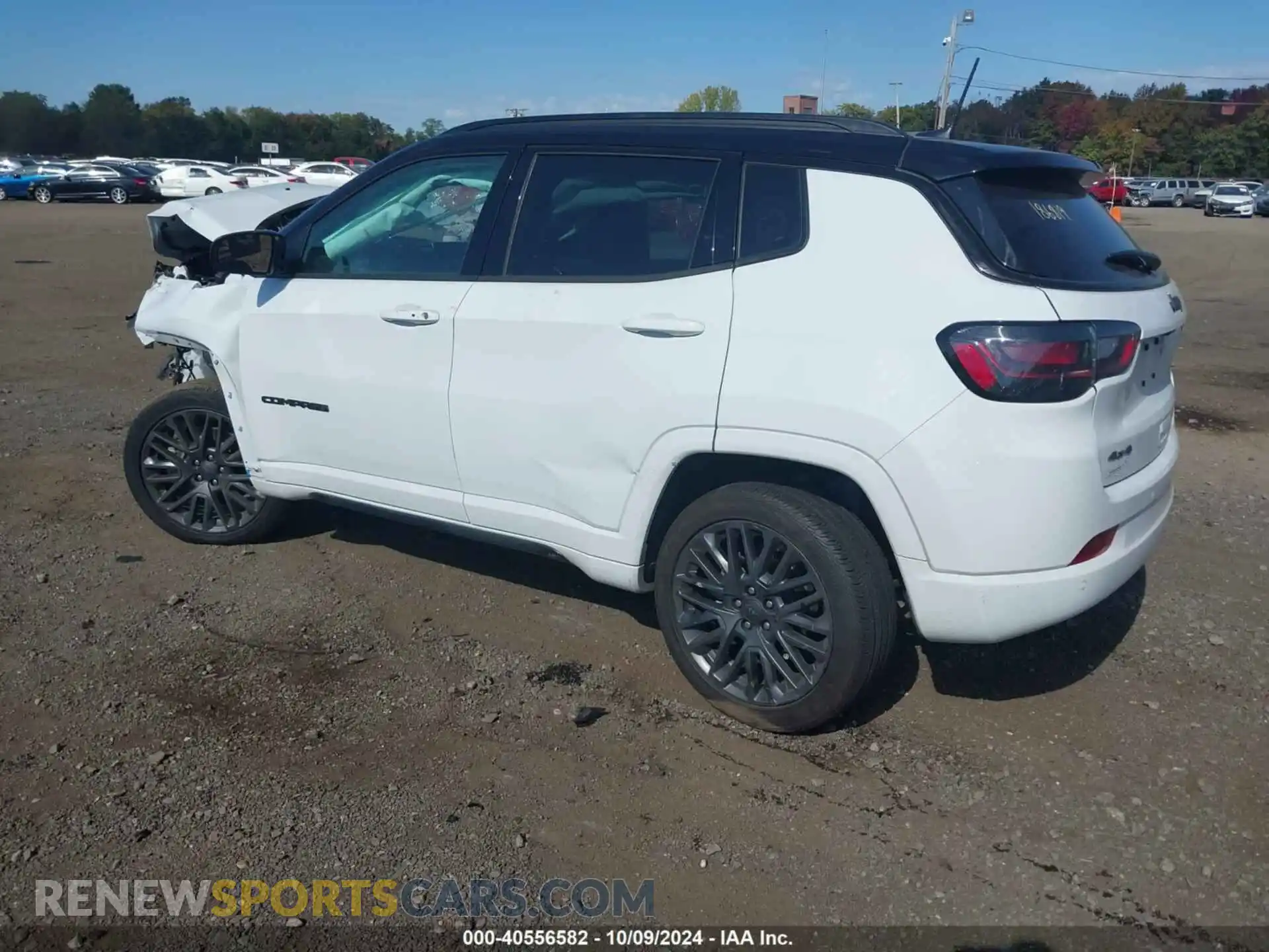 3 Photograph of a damaged car 3C4NJDCN0RT583459 JEEP COMPASS 2024