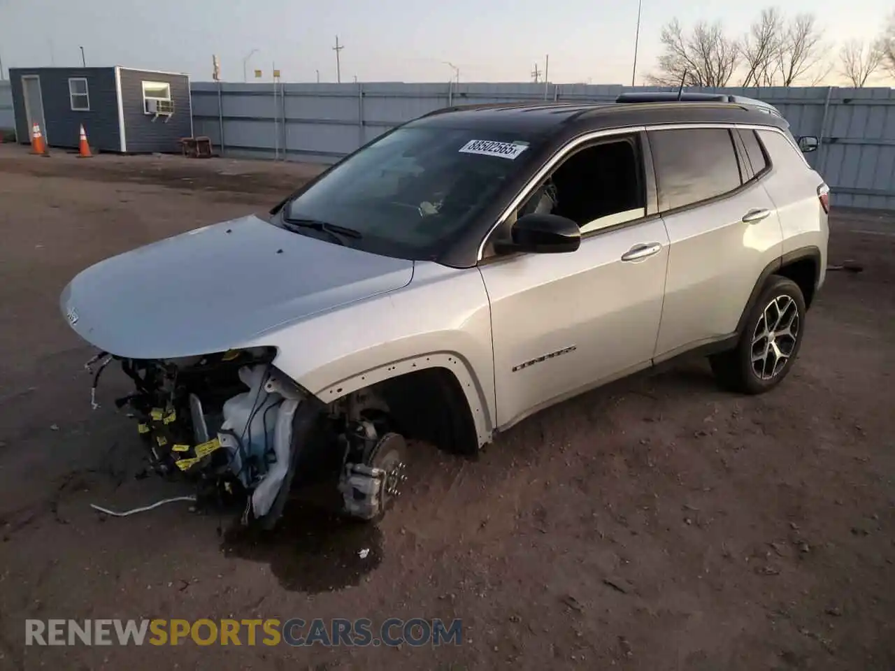 1 Photograph of a damaged car 3C4NJDCN1RT112985 JEEP COMPASS 2024
