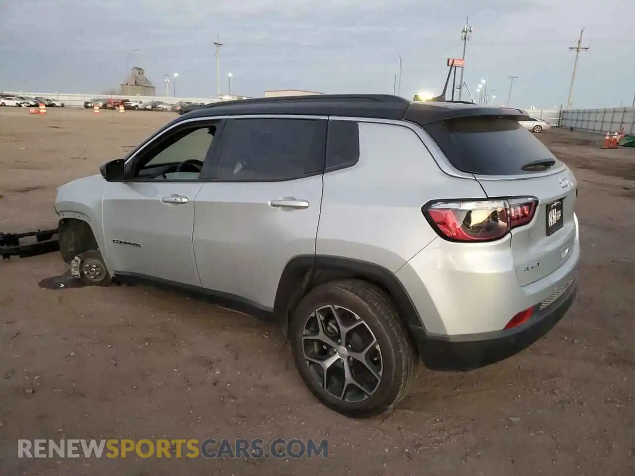 2 Photograph of a damaged car 3C4NJDCN1RT112985 JEEP COMPASS 2024