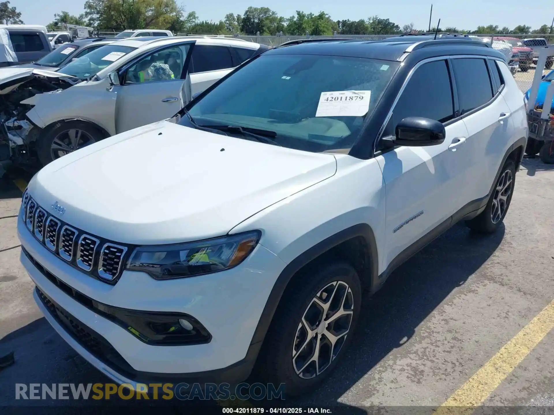 2 Photograph of a damaged car 3C4NJDCN1RT142729 JEEP COMPASS 2024