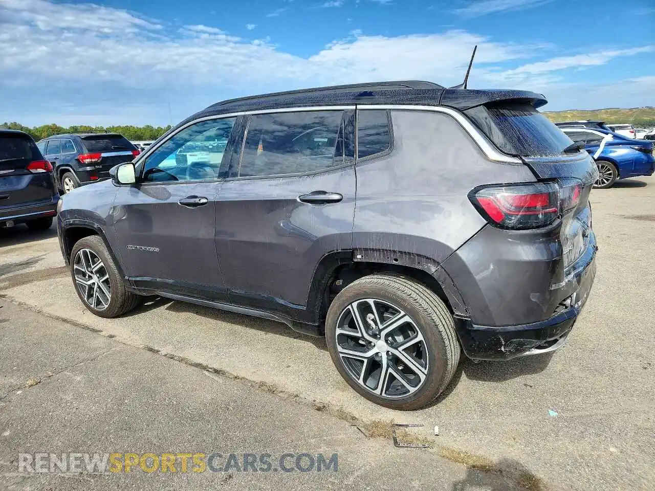 2 fotografías del automóvil dañado 3C4NJDCN3RT160259 JEEP COMPASS 2024