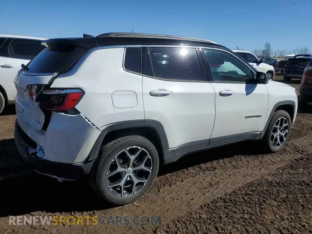 3 Photograph of a damaged car 3C4NJDCN3RT173285 JEEP COMPASS 2024