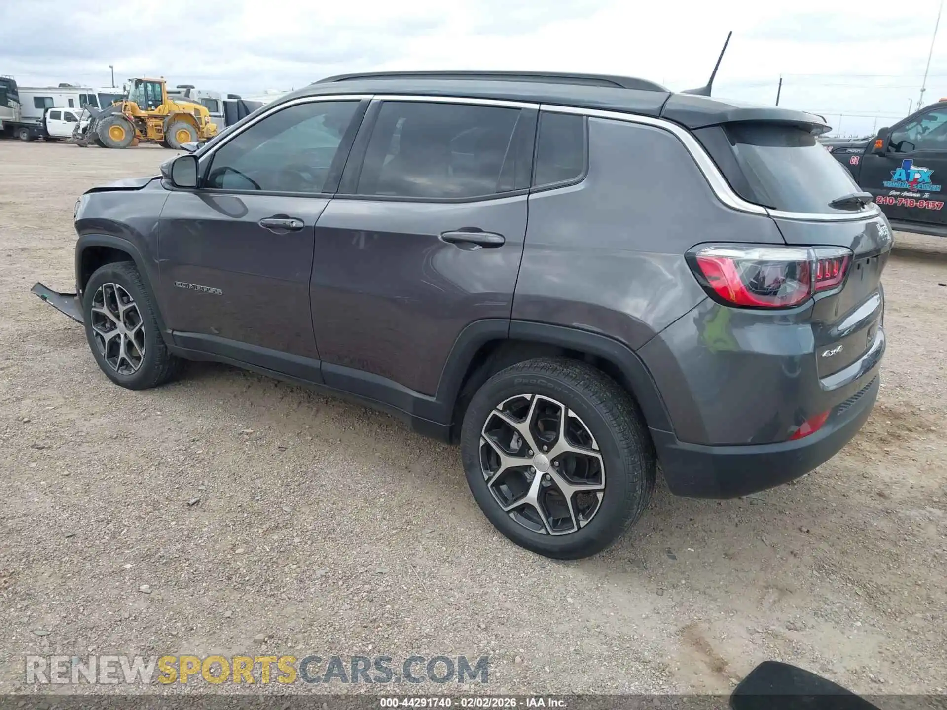 3 Photograph of a damaged car 3C4NJDCN4RT129909 JEEP COMPASS 2024