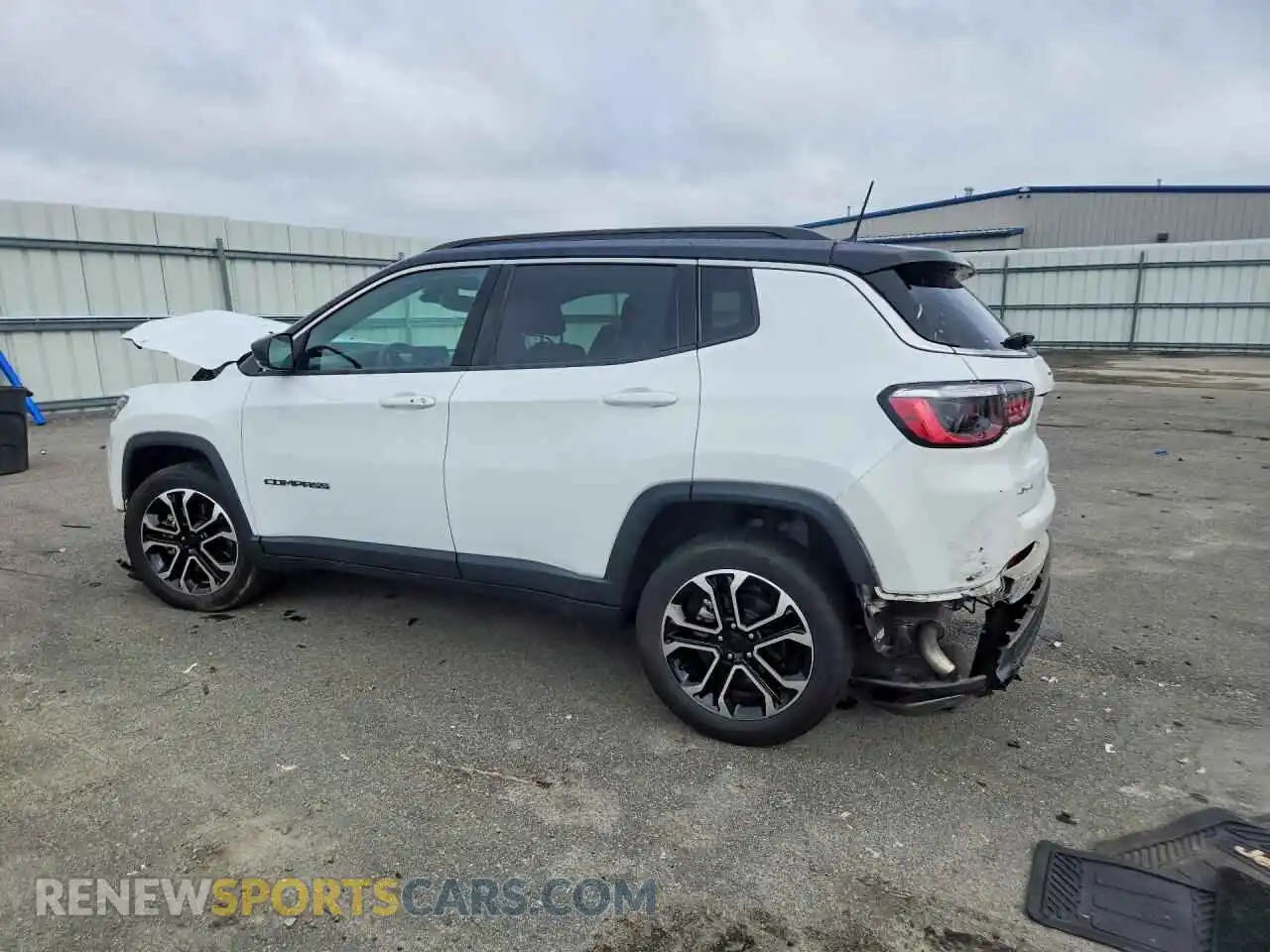2 fotografías del automóvil dañado 3C4NJDCN5RT106798 JEEP COMPASS 2024