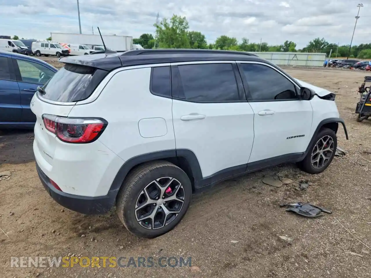 3 Photograph of a damaged car 3C4NJDCN5RT130714 JEEP COMPASS 2024