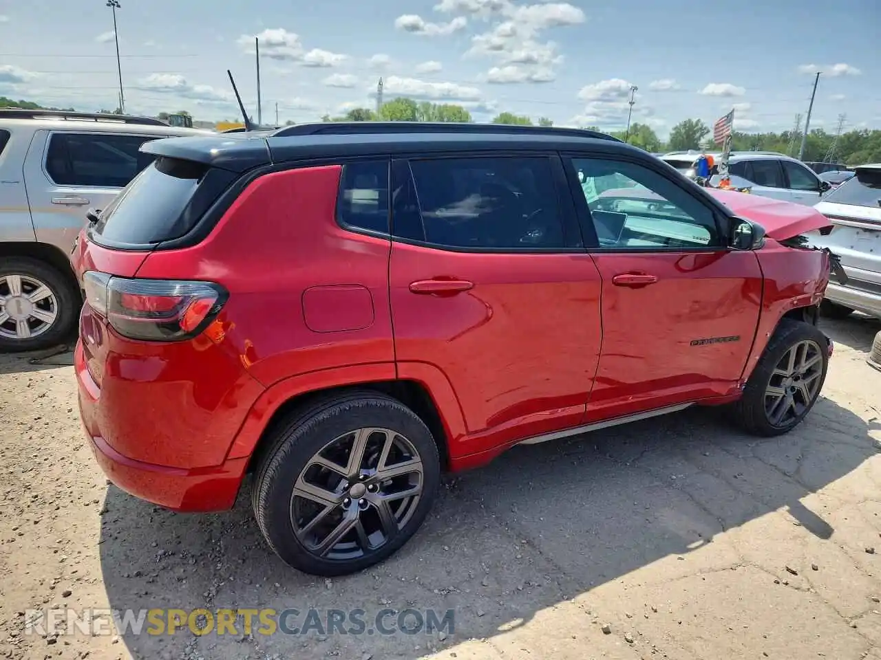3 Photograph of a damaged car 3C4NJDCN5RT143723 JEEP COMPASS 2024