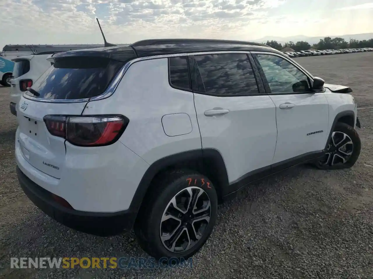 3 Фотография поврежденного автомобиля 3C4NJDCN5RT610185 JEEP COMPASS 2024