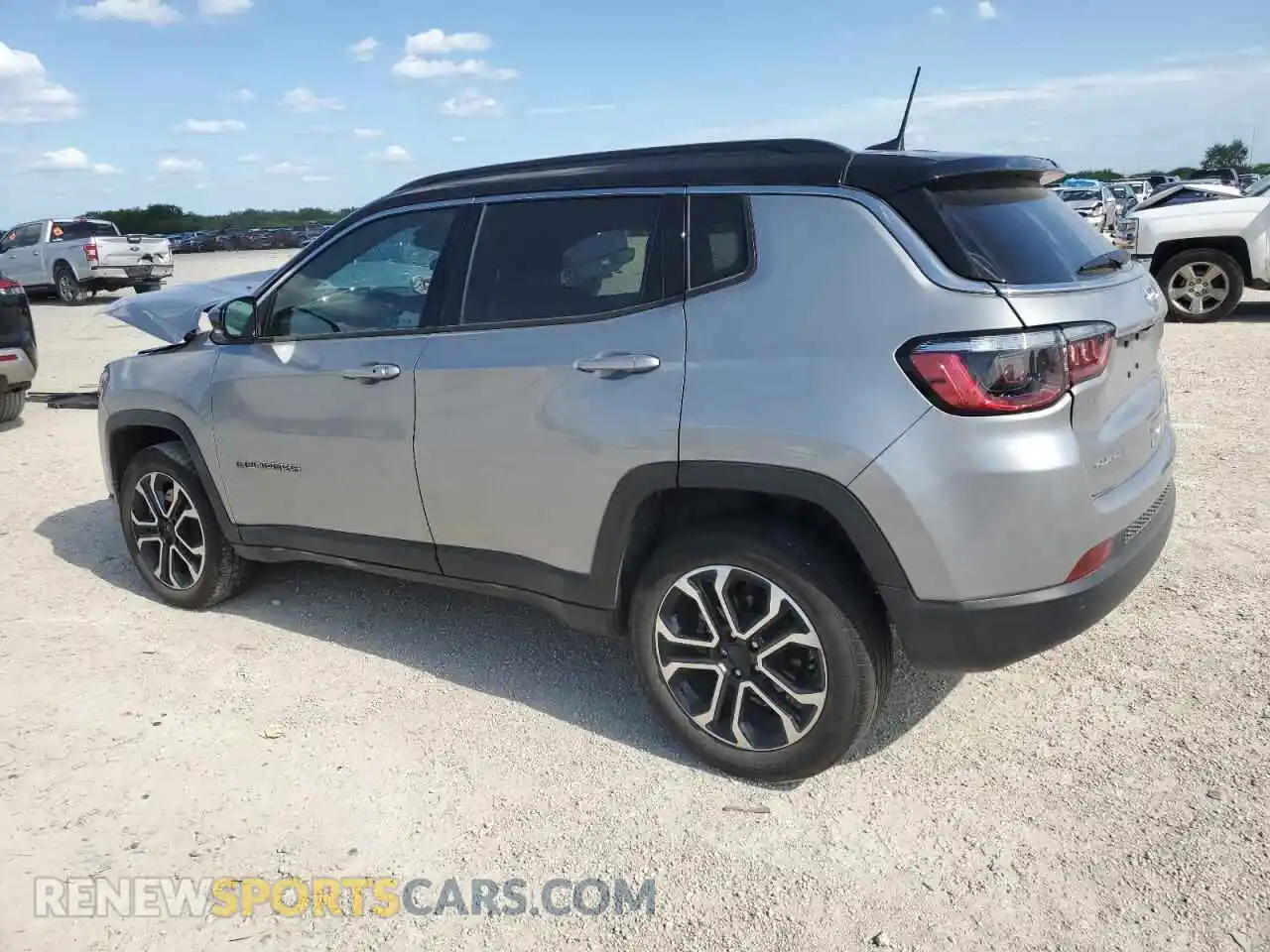 2 fotografías del automóvil dañado 3C4NJDCN7RT586990 JEEP COMPASS 2024