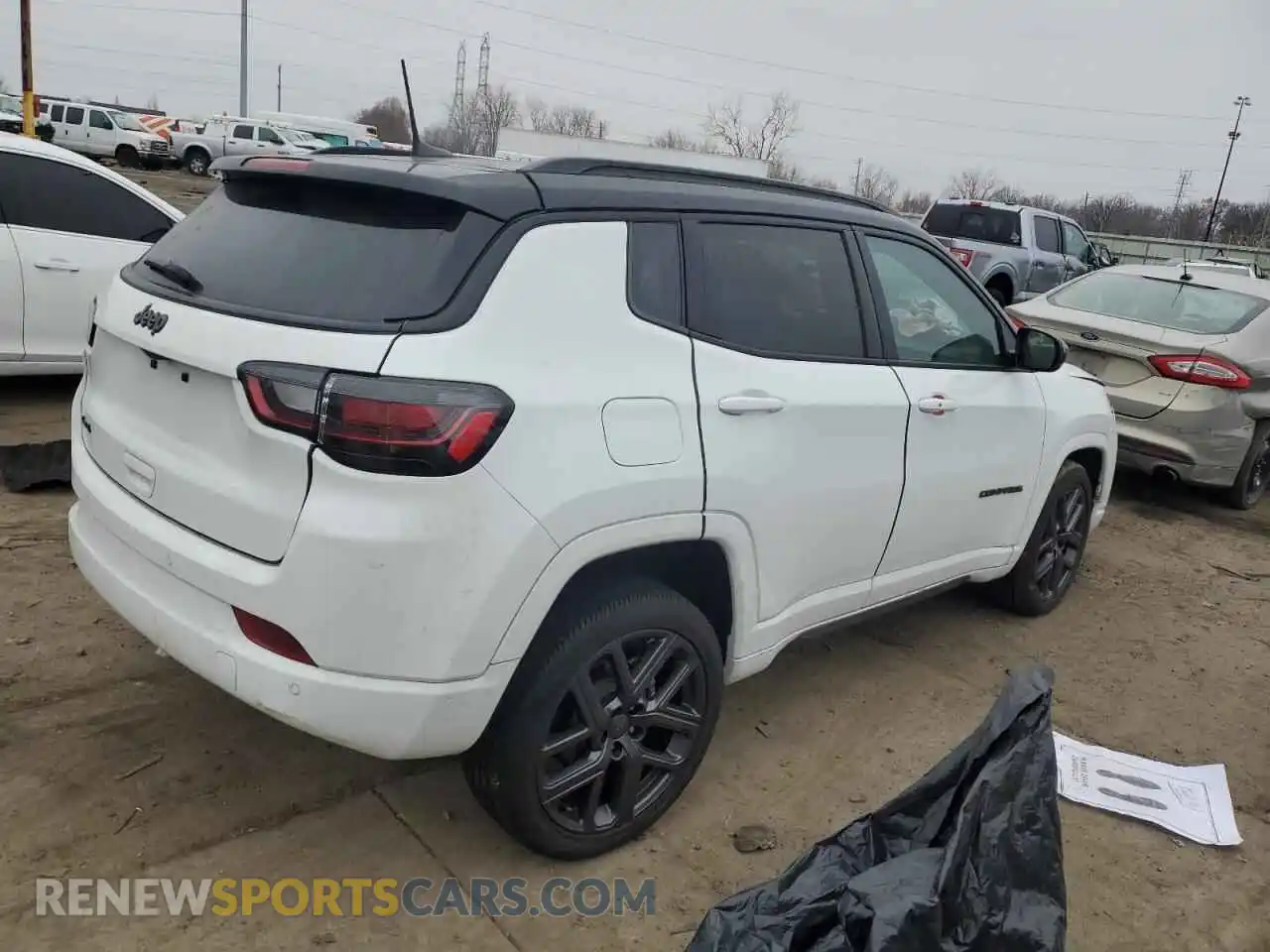 3 Photograph of a damaged car 3C4NJDCN9RT140050 JEEP COMPASS 2024