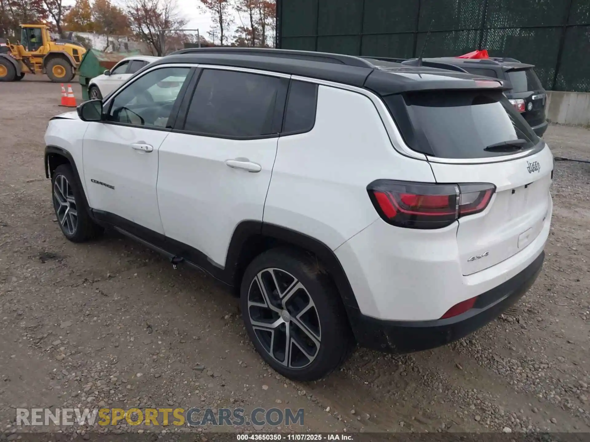 3 Photograph of a damaged car 3C4NJDCN9RT171556 JEEP COMPASS 2024